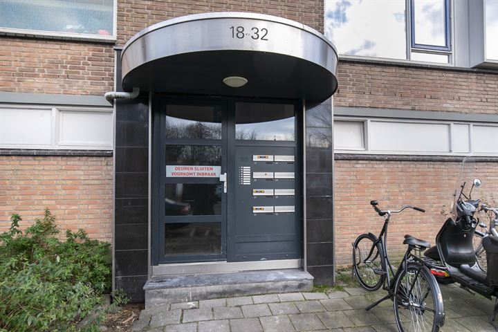 Bekijk foto 2 van Scottstraat 32