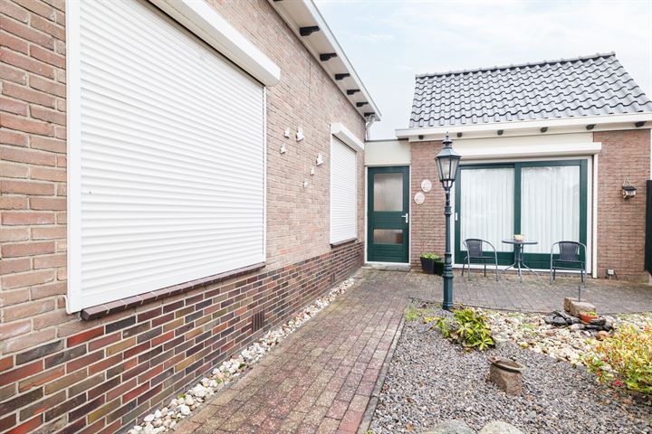 Bekijk foto 41 van Badstraat 73-A