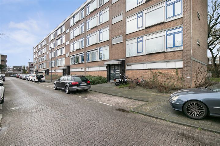 View photo 6 of Scottstraat 60