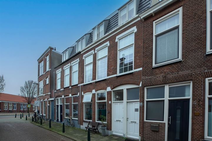 Bekijk foto 3 van Ripperdastraat 73