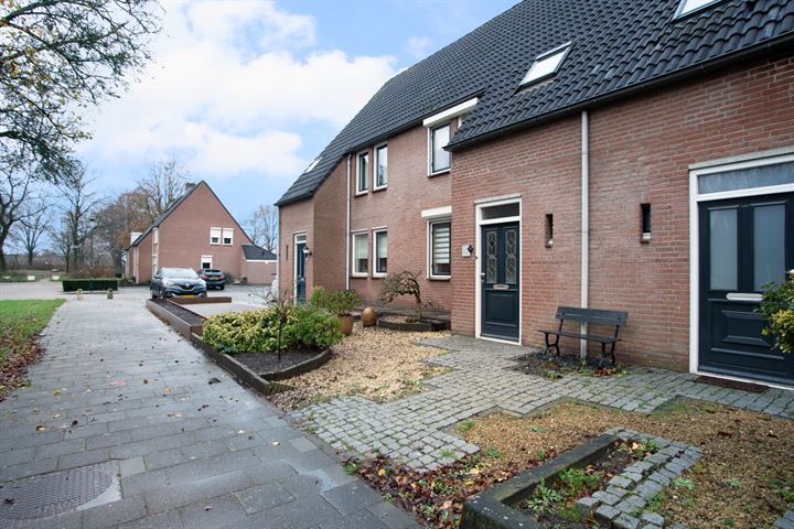 Bekijk foto 3 van Kerkevelden 19