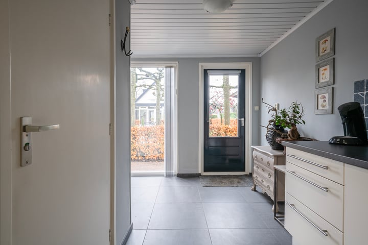 Bekijk foto 48 van Kroonstraat 13