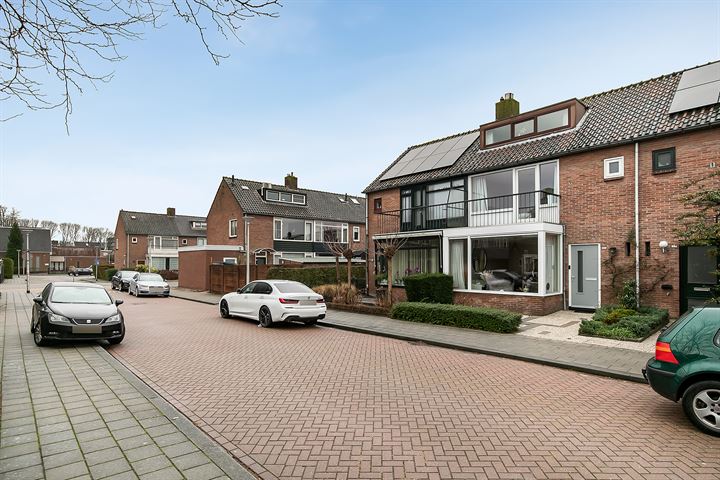 View photo 46 of Van Valckensteinstraat 30