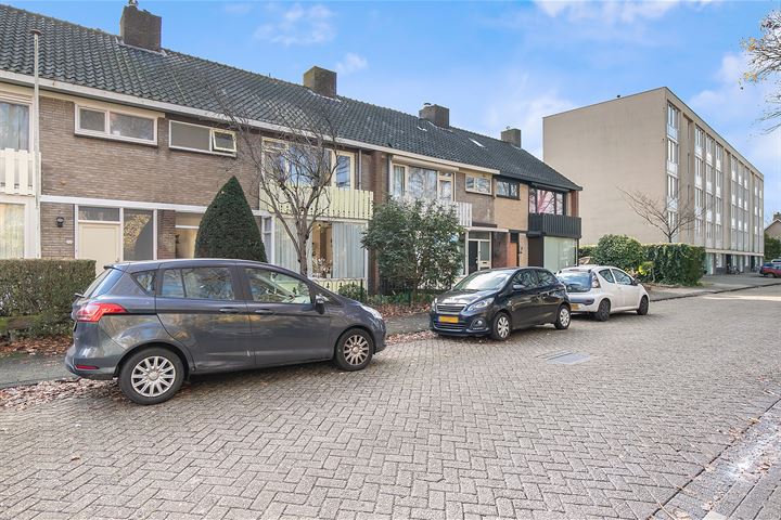 View photo 7 of Lisstraat 70