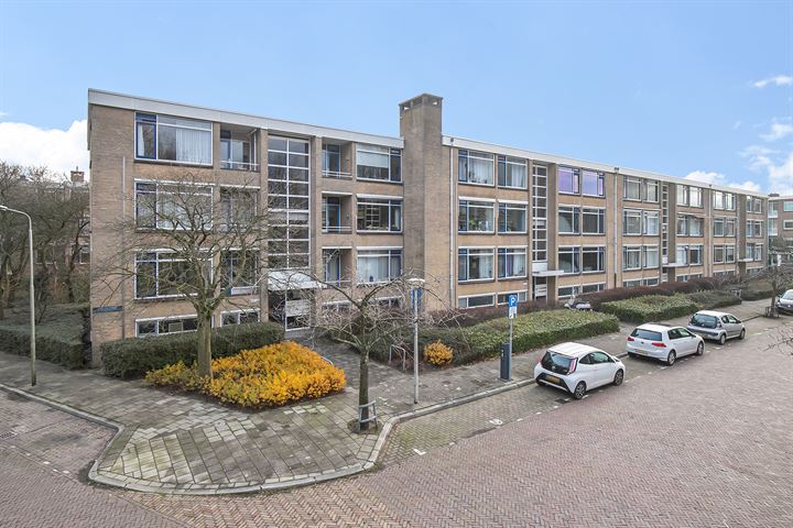 Bekijk foto 46 van Knuttelstraat 40