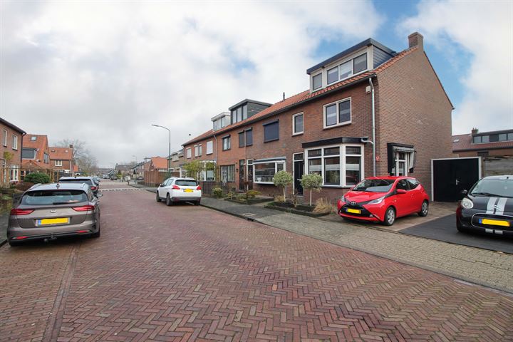 Bekijk foto 35 van de Savornin Lohmanstraat 8