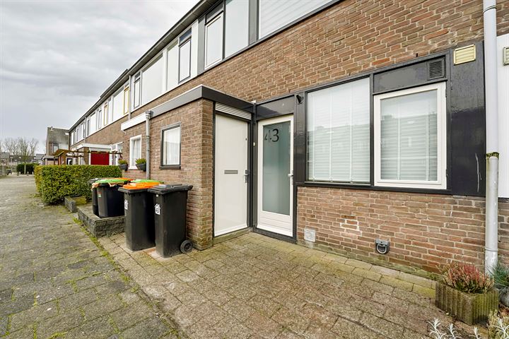 Bekijk foto 5 van Conradstraat 43