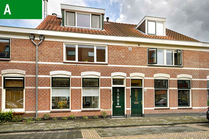 Bekijk foto 1 van Tulpstraat 6