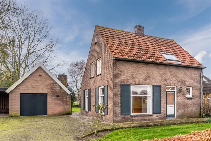 Bekijk foto 44 van Meerstraat 33