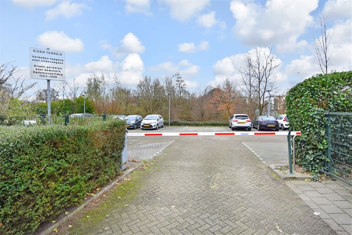 Bekijk foto 35 van Dedemsvaartweg 1083