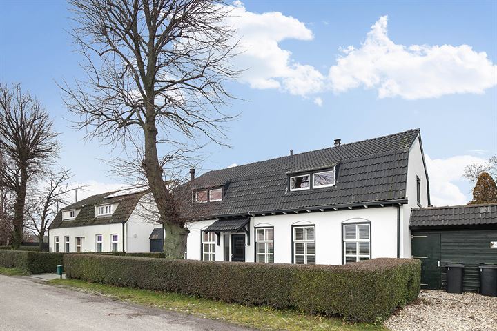 Bekijk foto 75 van Zuidhof 11-13