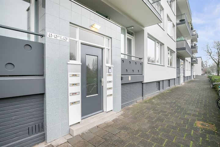 Bekijk foto 3 van Lachappellestraat 41-A