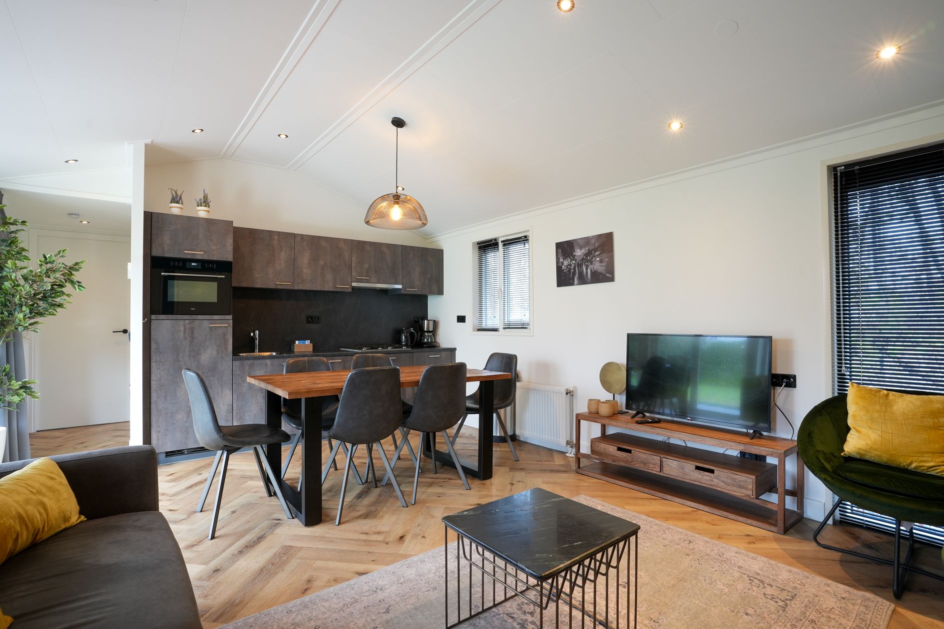 3-bedroom freehold villa in Brunssum — photo 2 of 5