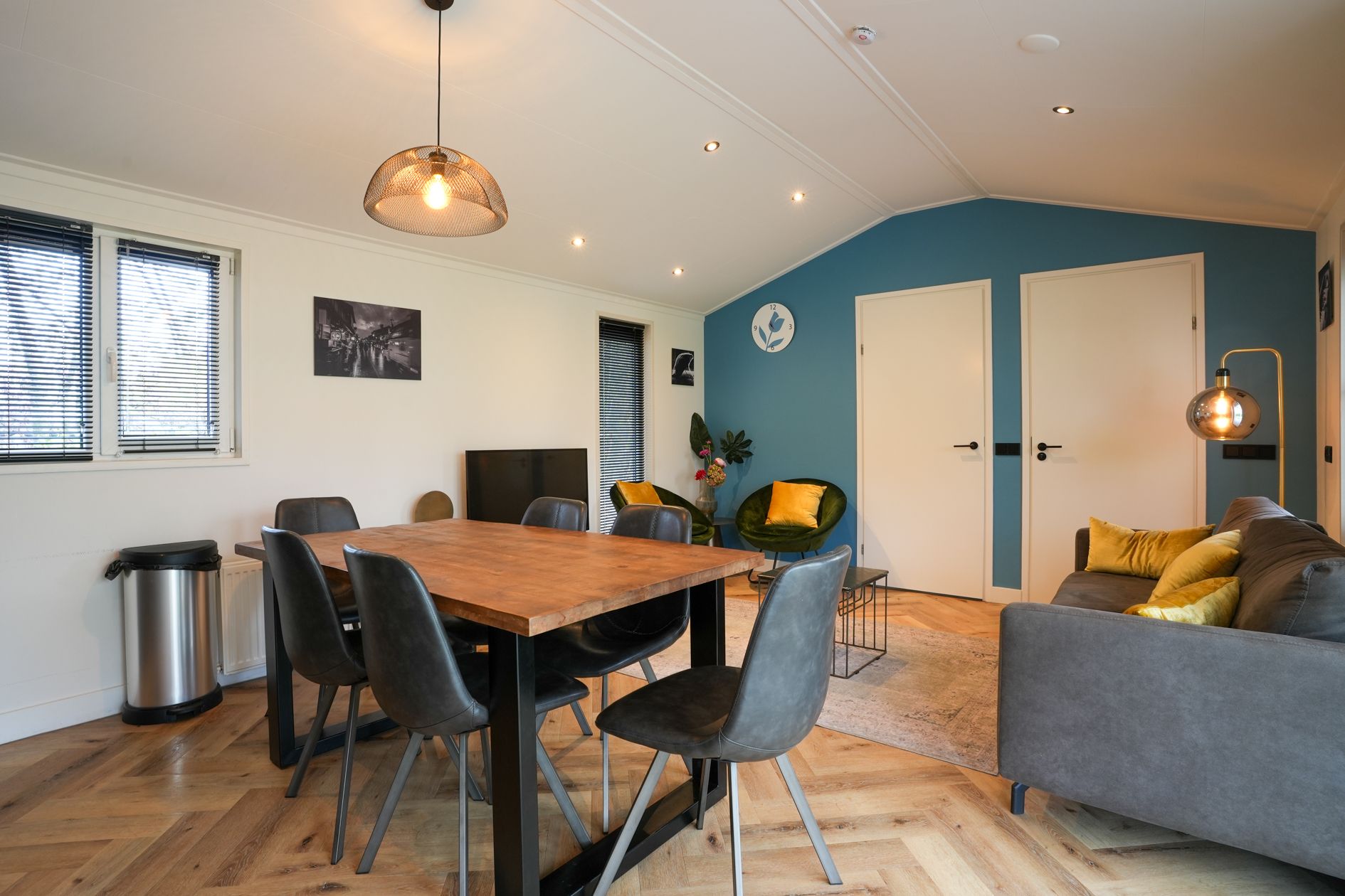 Foto 6 van Akerstraat 153-115