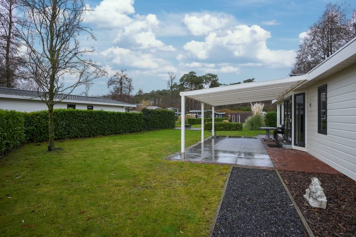 Foto 17 van Akerstraat 153-115