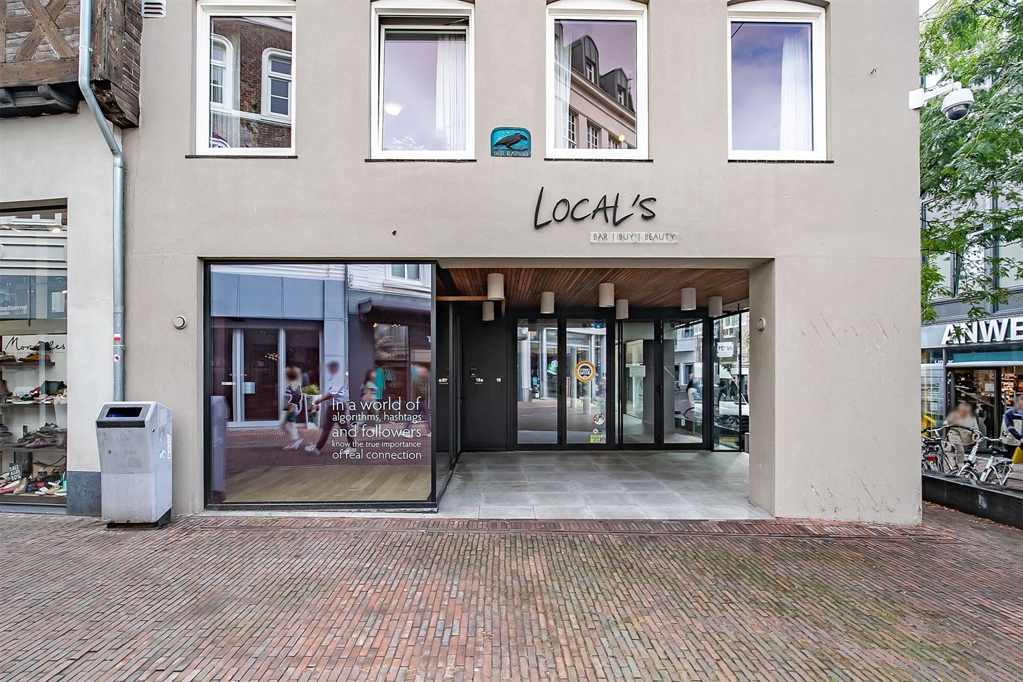 Bekijk foto 2 van Limbrichterstraat 18