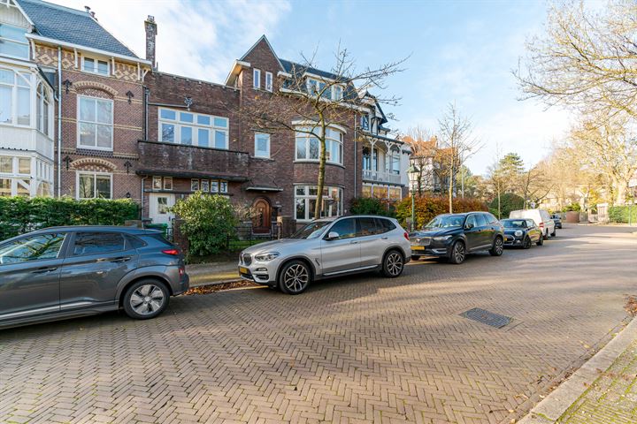 View photo 44 of Van Lennepweg 26