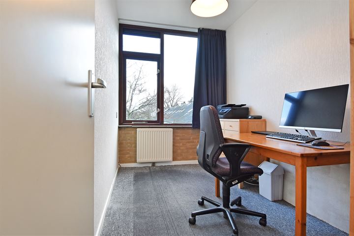 View photo 32 of Alexanderstraat 24