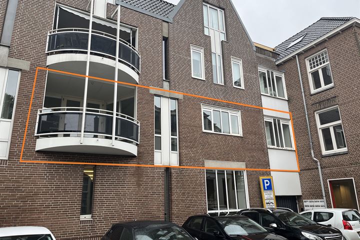 Bekijk foto 1 van Bagijnenstraat 6-F10