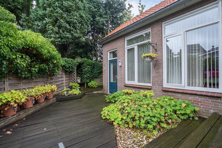 Bekijk foto 42 van St. Trudostraat 17