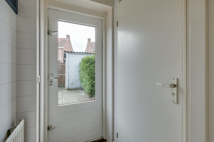 Bekijk foto 22 van Sloetstraat 44