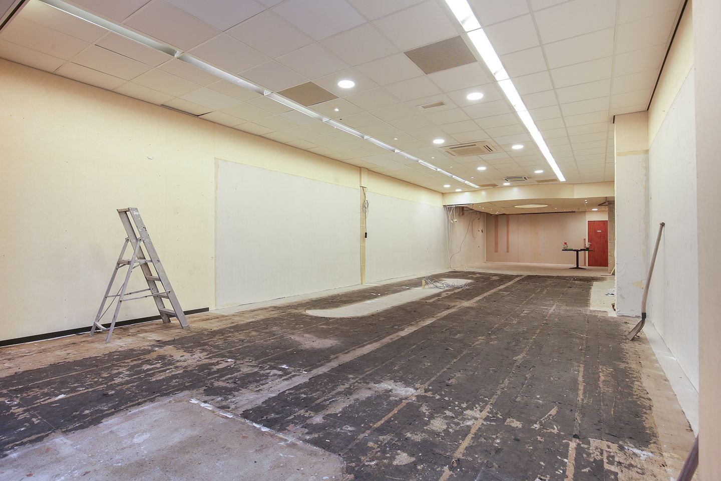 View photo 5 of Marktplein 19-a