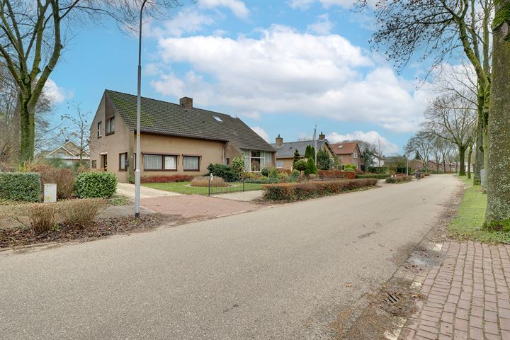 Bekijk foto 44 van Oud Zevenaarseweg 61