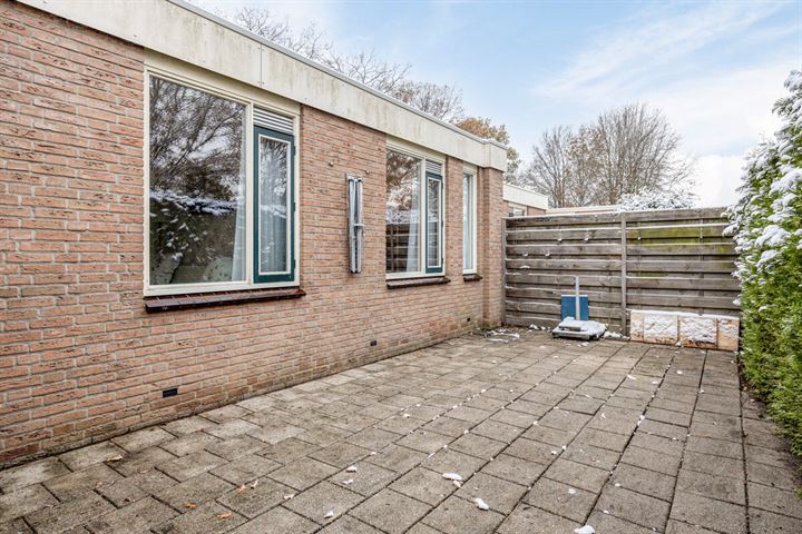 Bekijk foto 16 van Louis Saalbornstraat 27