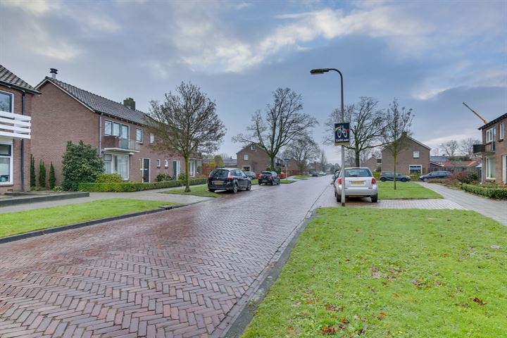 View photo 36 of Pastoriestraat 30