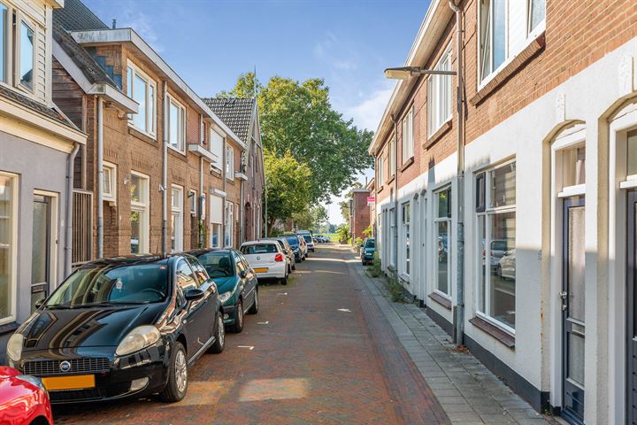 Bekijk foto 20 van Perestraat 1