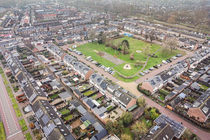 Bekijk foto 35 van Willem Egbertsstraat 59