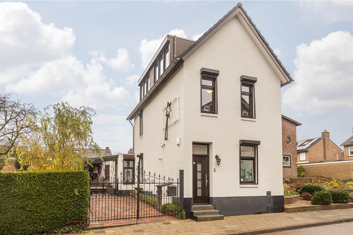 Bekijk foto 37 van Laurentiusstraat 6