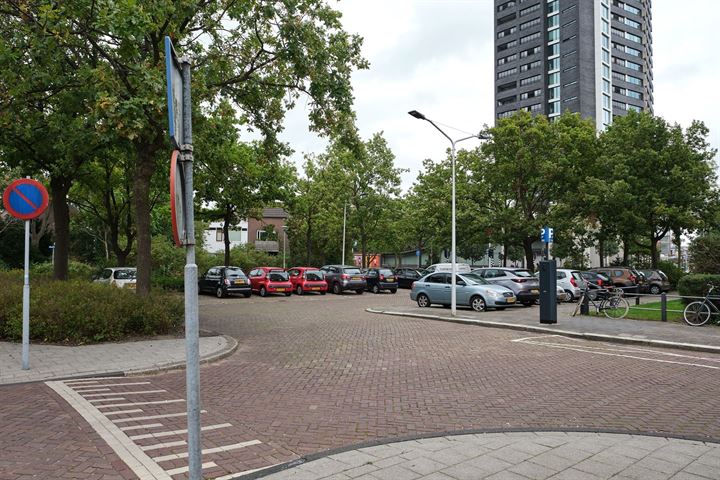 Bekijk foto 4 van Bachstraat 218