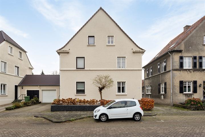 View photo 48 of Houtse Parallelweg 106