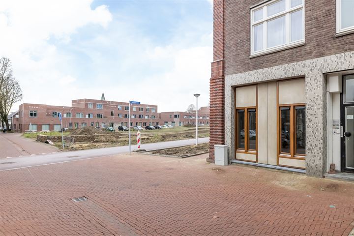 Bekijk foto 4 van Louisestraat 2