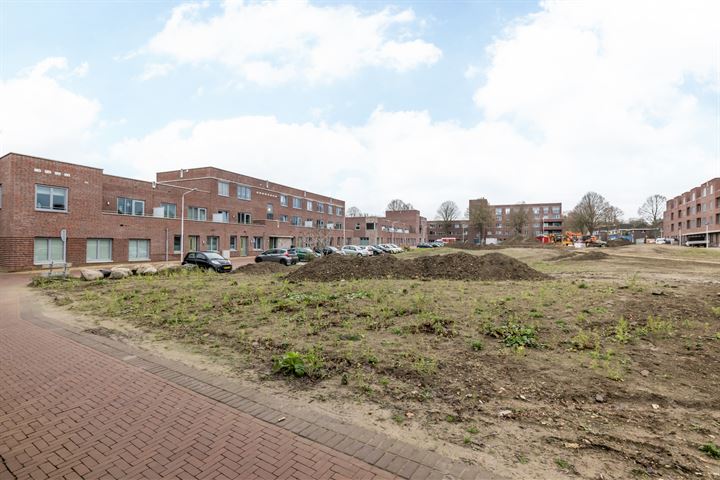 Bekijk foto 16 van Louisestraat 2