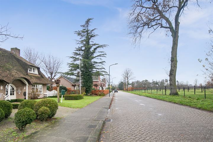 Bekijk foto 54 van Dennenweg 5