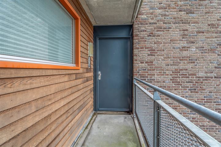 Bekijk foto 12 van Van der Horststraat 32