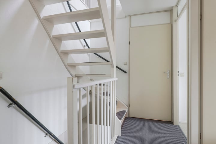 View photo 28 of Onze Lieve Vrouwestraat 75