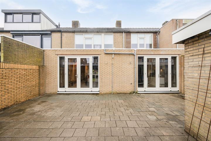 Bekijk foto 47 van Van Lennepstraat 12