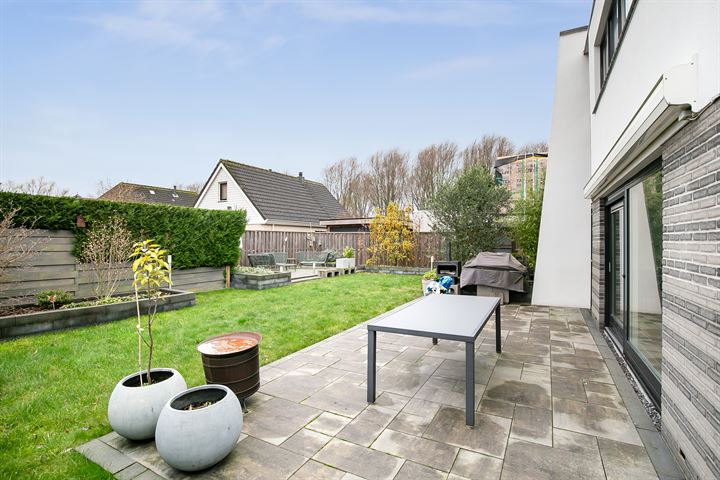 View photo 22 of Mien Sneevliet-Draaijerstraat 7