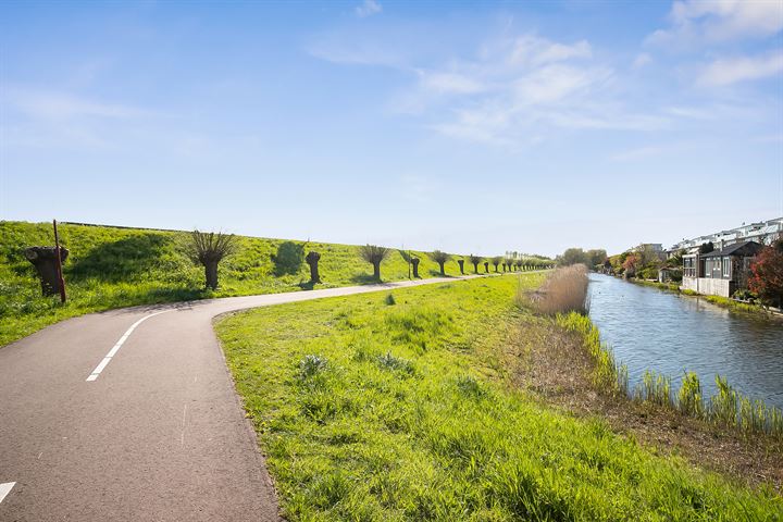 Bekijk foto 41 van Basalt 101