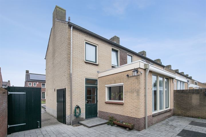 View photo 19 of Monseigneur van Enckevoirtstraat 5