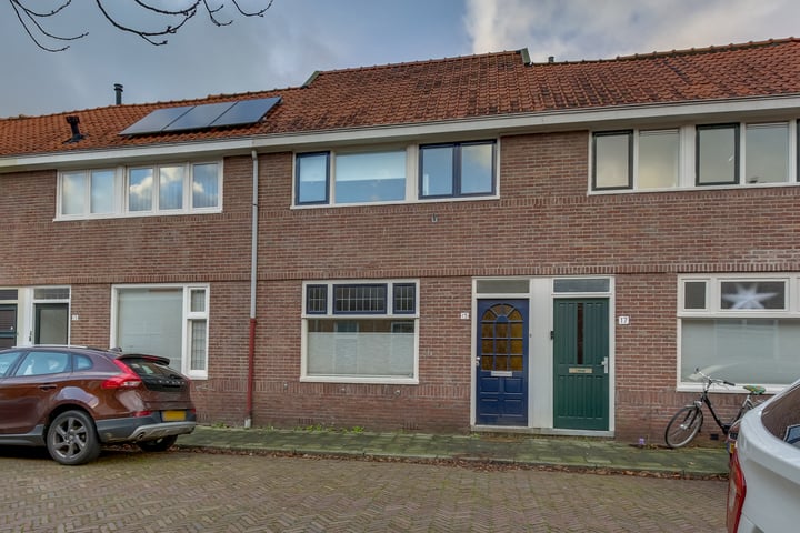 Bekijk foto 1 van Ruysdaelstraat 15