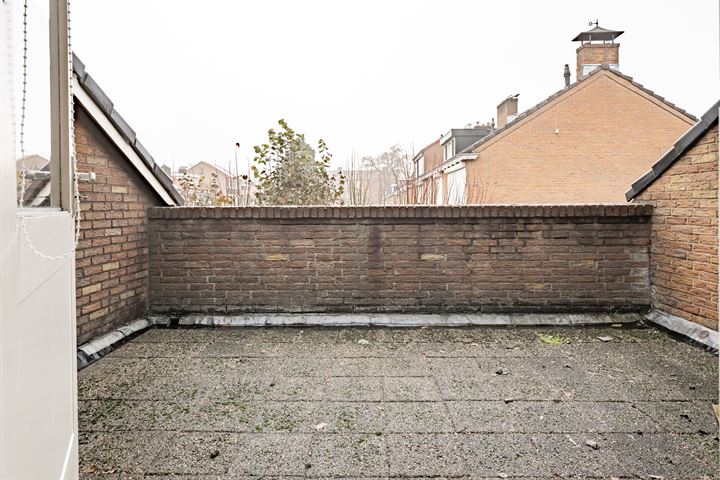 Bekijk foto 31 van Vanekerstraat 489