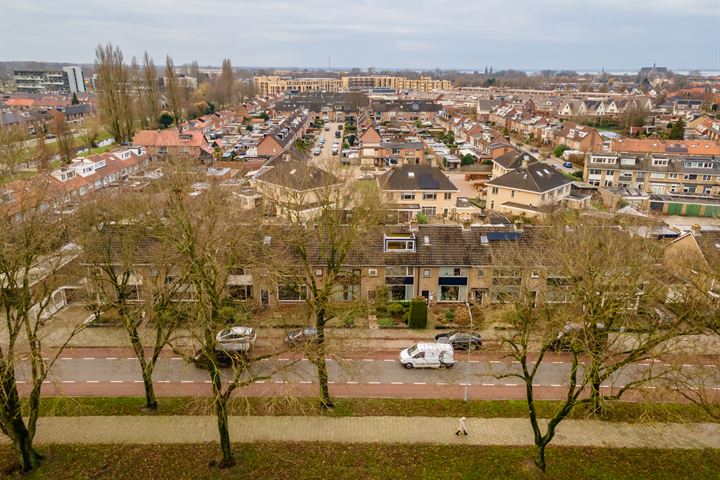 Bekijk foto 33 van Alberdingk Thijmlaan 42