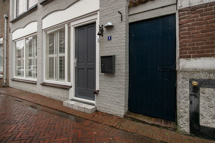 Bekijk foto 5 van Ds. de Bresstraat 8