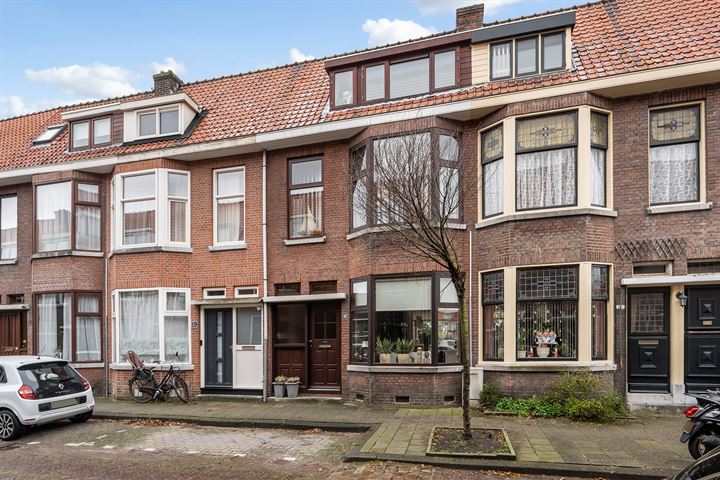 Bekijk foto 37 van Pieter de Hooghstraat 21