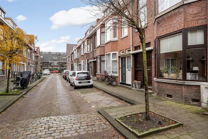 Bekijk foto 38 van Pieter de Hooghstraat 21