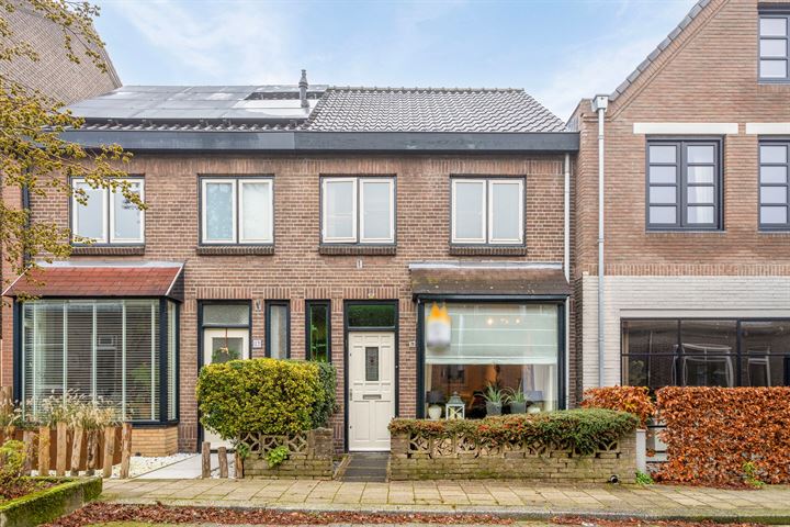 View photo 8 of Beatrixstraat 19